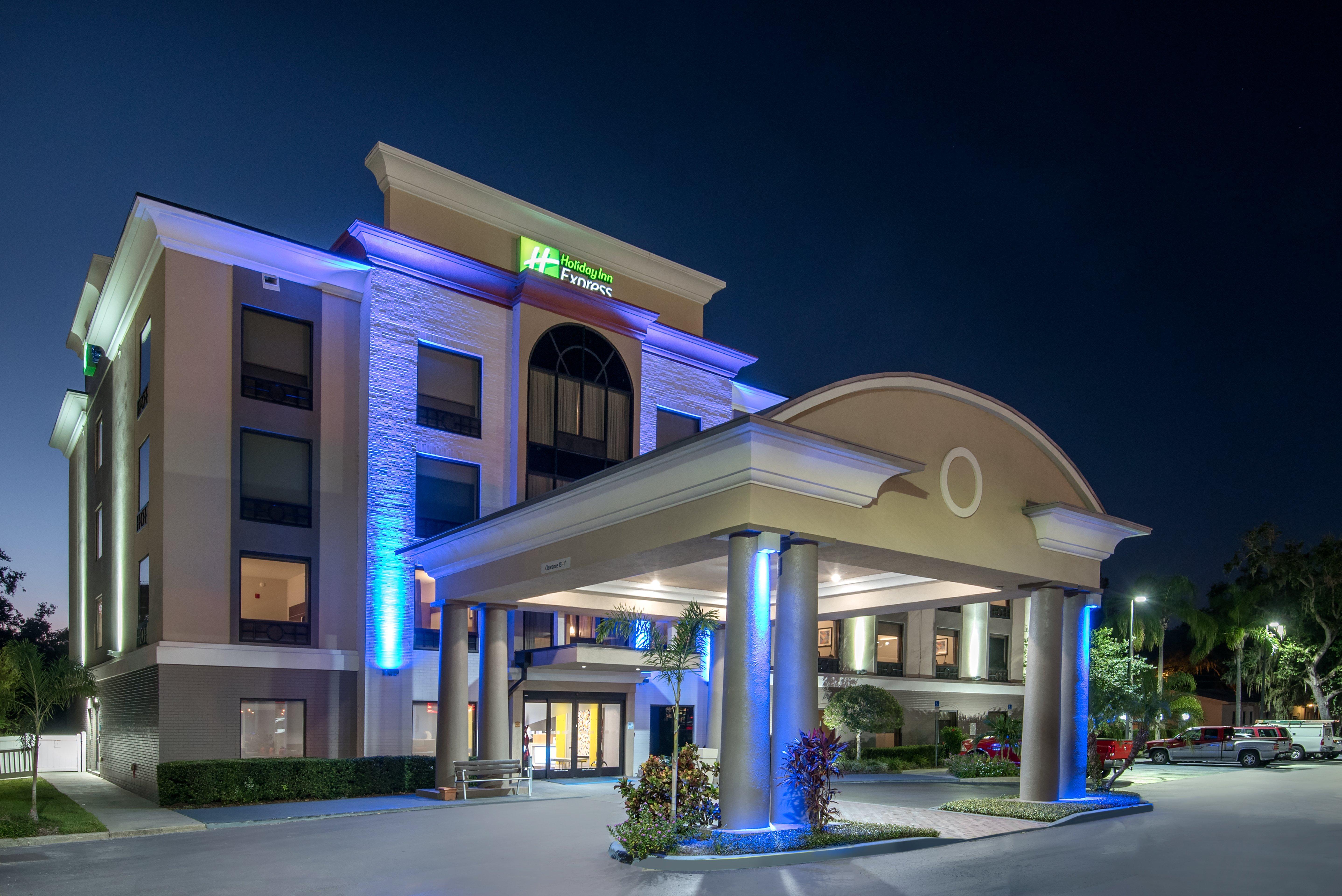 Holiday Inn Express Hotel & Suites Bartow By Ihg Bagian luar foto