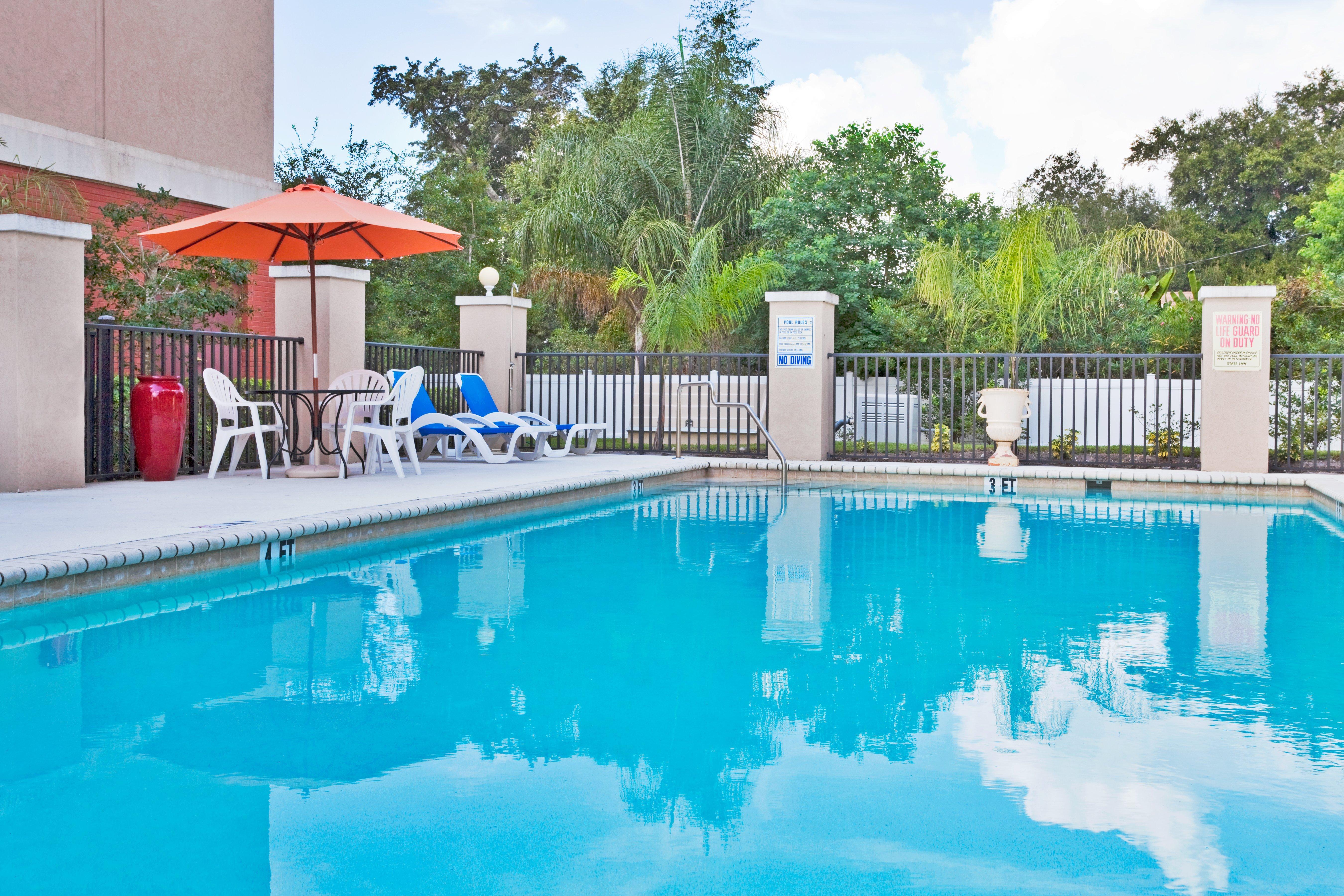 Holiday Inn Express Hotel & Suites Bartow By Ihg Bagian luar foto