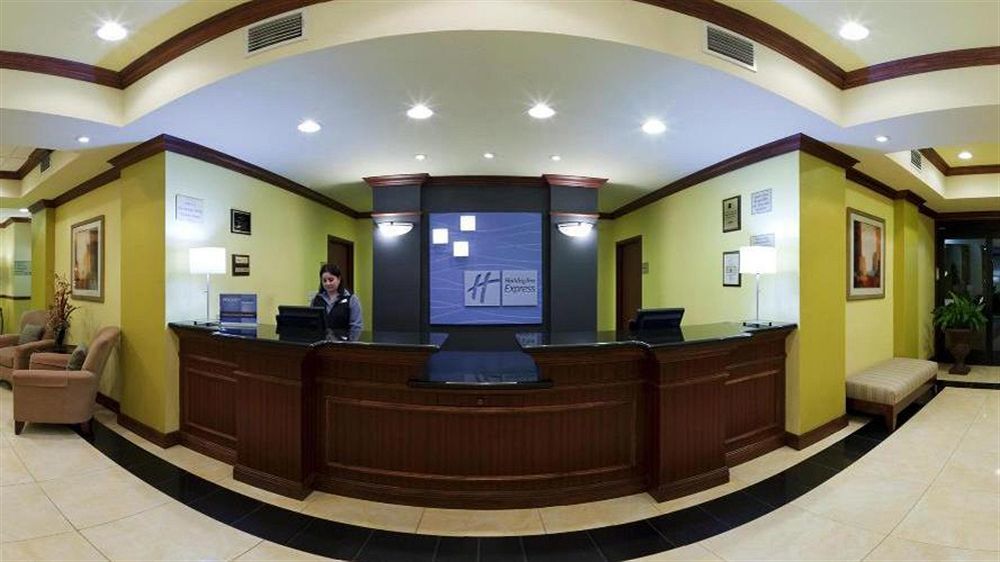 Holiday Inn Express Hotel & Suites Bartow By Ihg Bagian luar foto