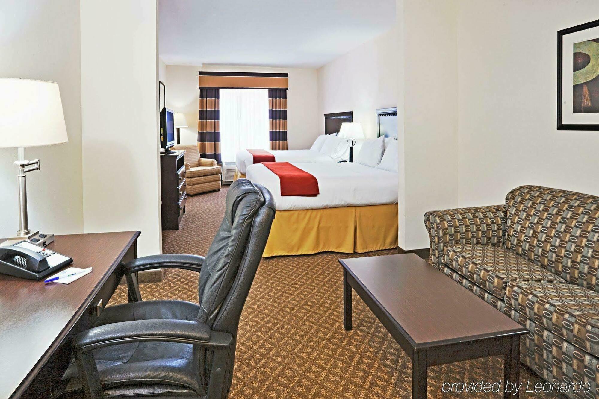 Holiday Inn Express Hotel & Suites Bartow By Ihg Bagian luar foto